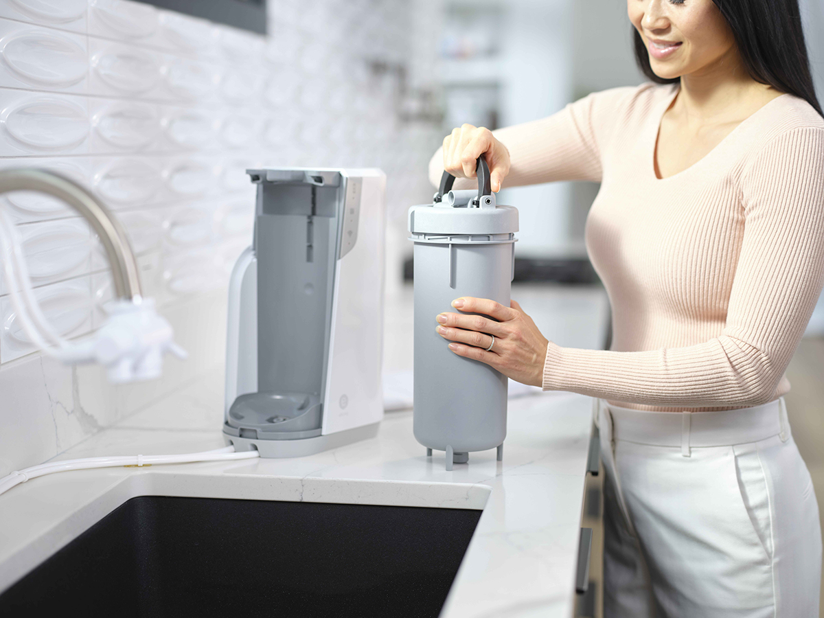 Amway Việt Nam ra mắt máy lọc nước New eSpring ‘Tinh lọc vượt trội - Sống khỏe chủ động’.jpg