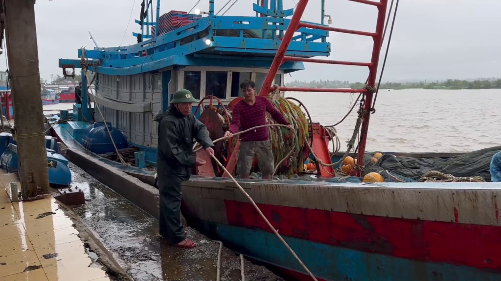 Quảng Nam, Quảng Ngãi khẩn trương ứng phó với bão số 1