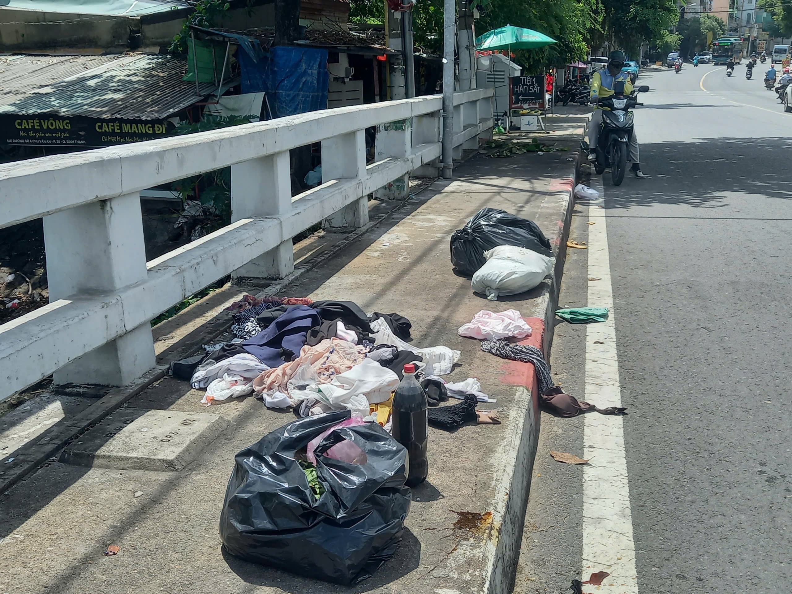 tim-than-nhan-cua-be-so-sinh-duoc-phat-hien-duoi-rach-o-binh-thanh-1.jpg