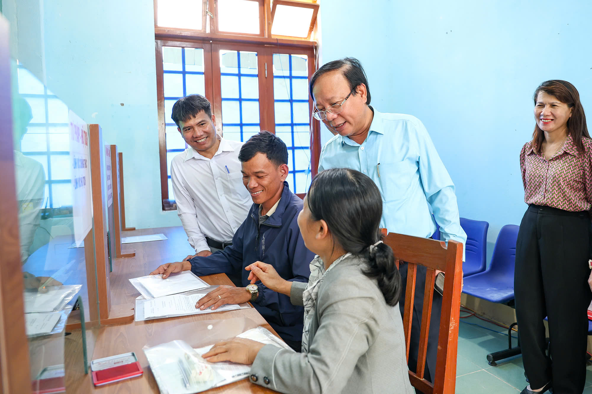 quang-ngai-van-hanh-chinh-quyen-dia-phuong-hai-cap-ky-vong-buoc-chuyen-minh-manh-me-o-vung-cao-1.jpg