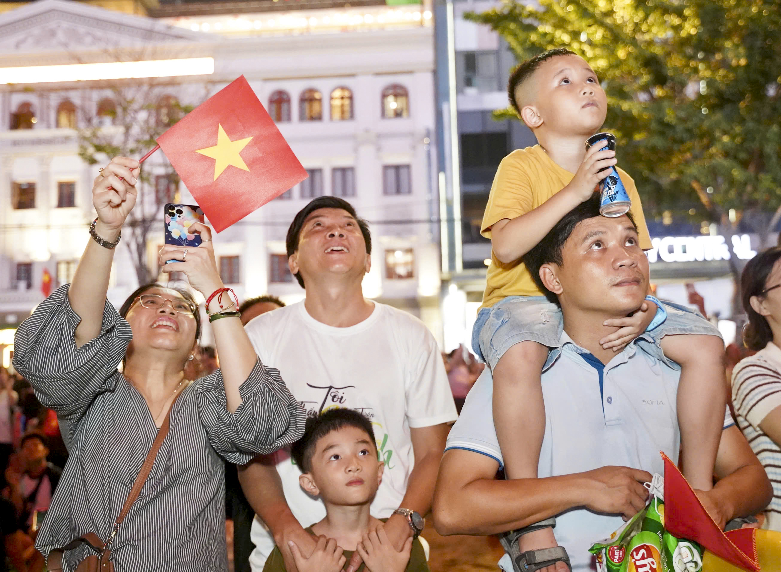 Chương trình nghệ thuật Sắc màu thành phố mang tên Bác (18).jpg
