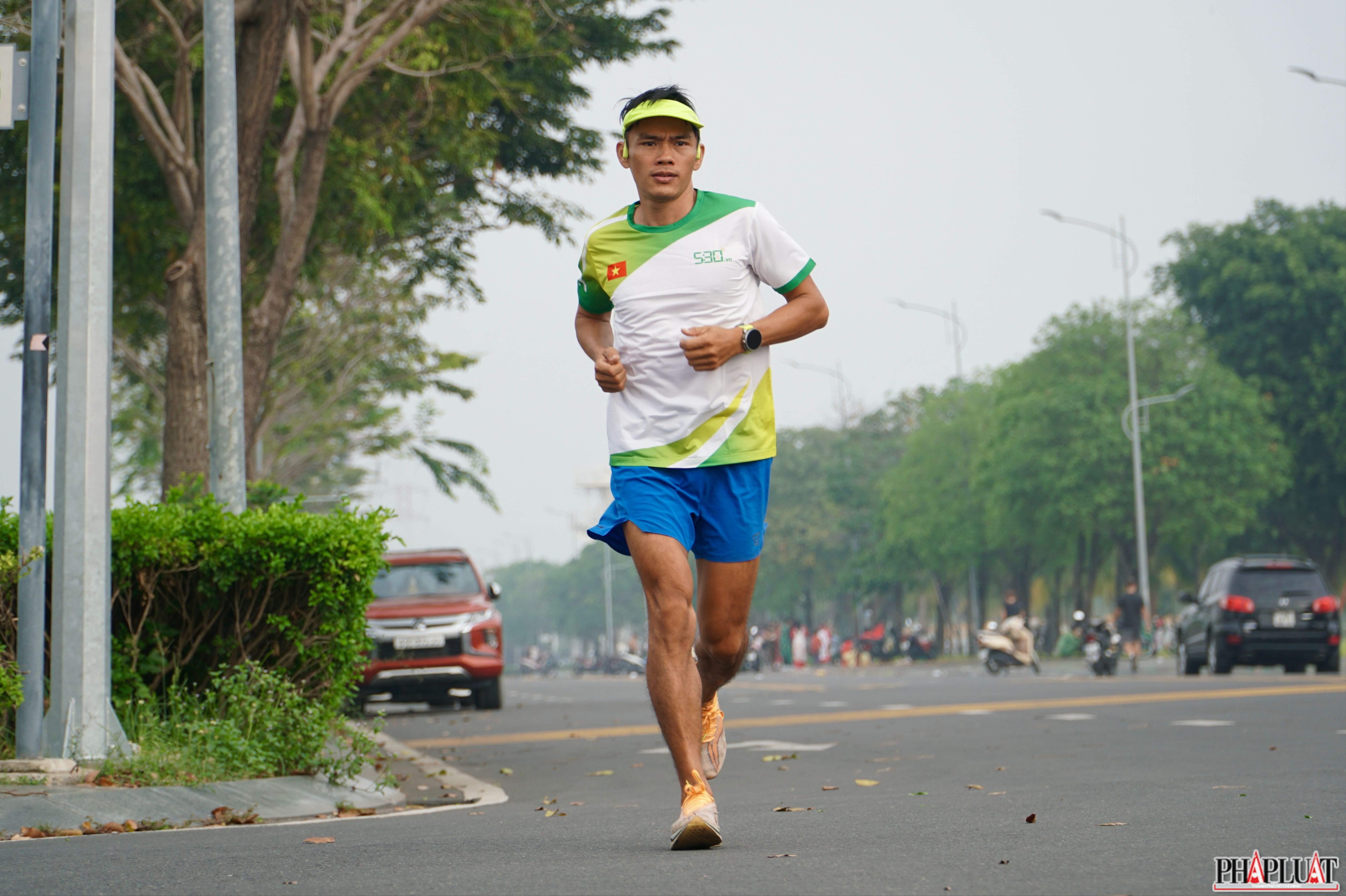 7 day-chay-bo  .jpg