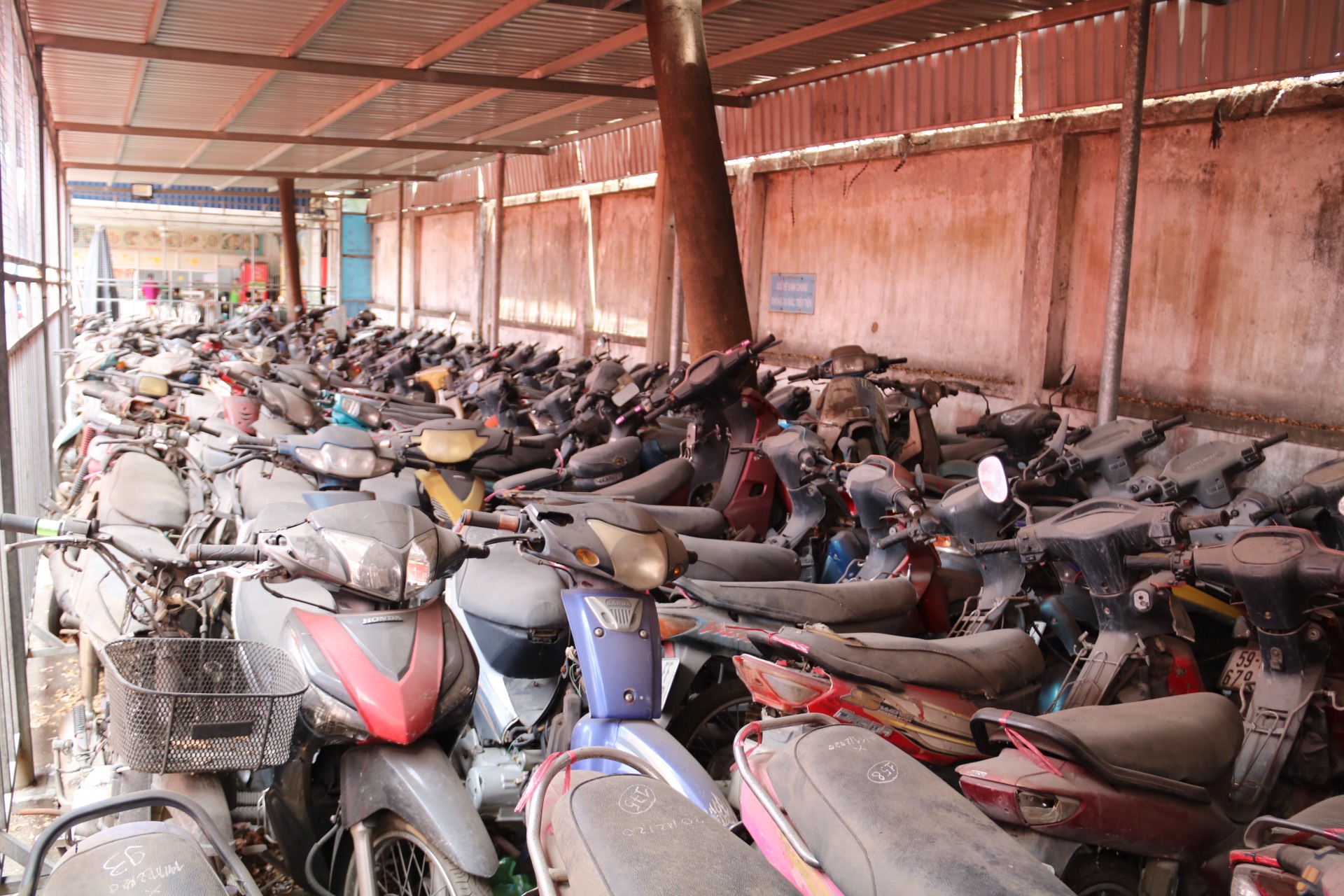 xe gửi quá hạn