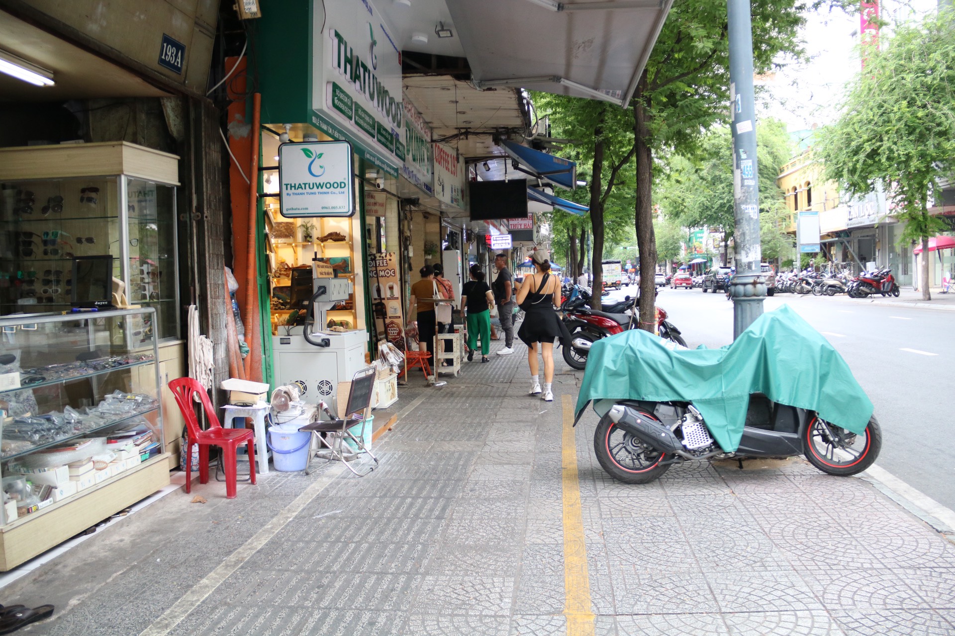 thu-phi-via-he-28.jpg