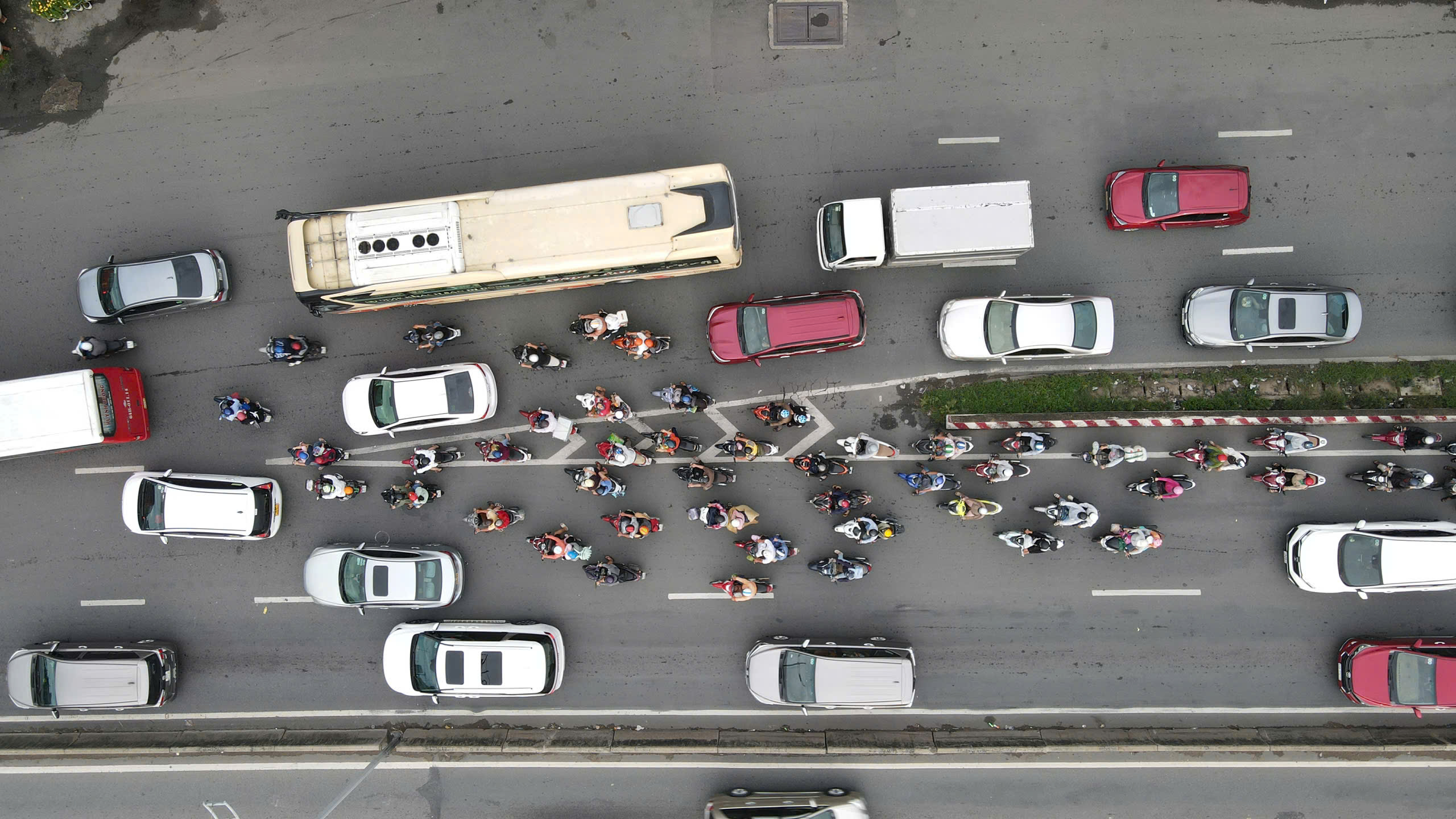 cua-ngo-phia-tay-187.jpg