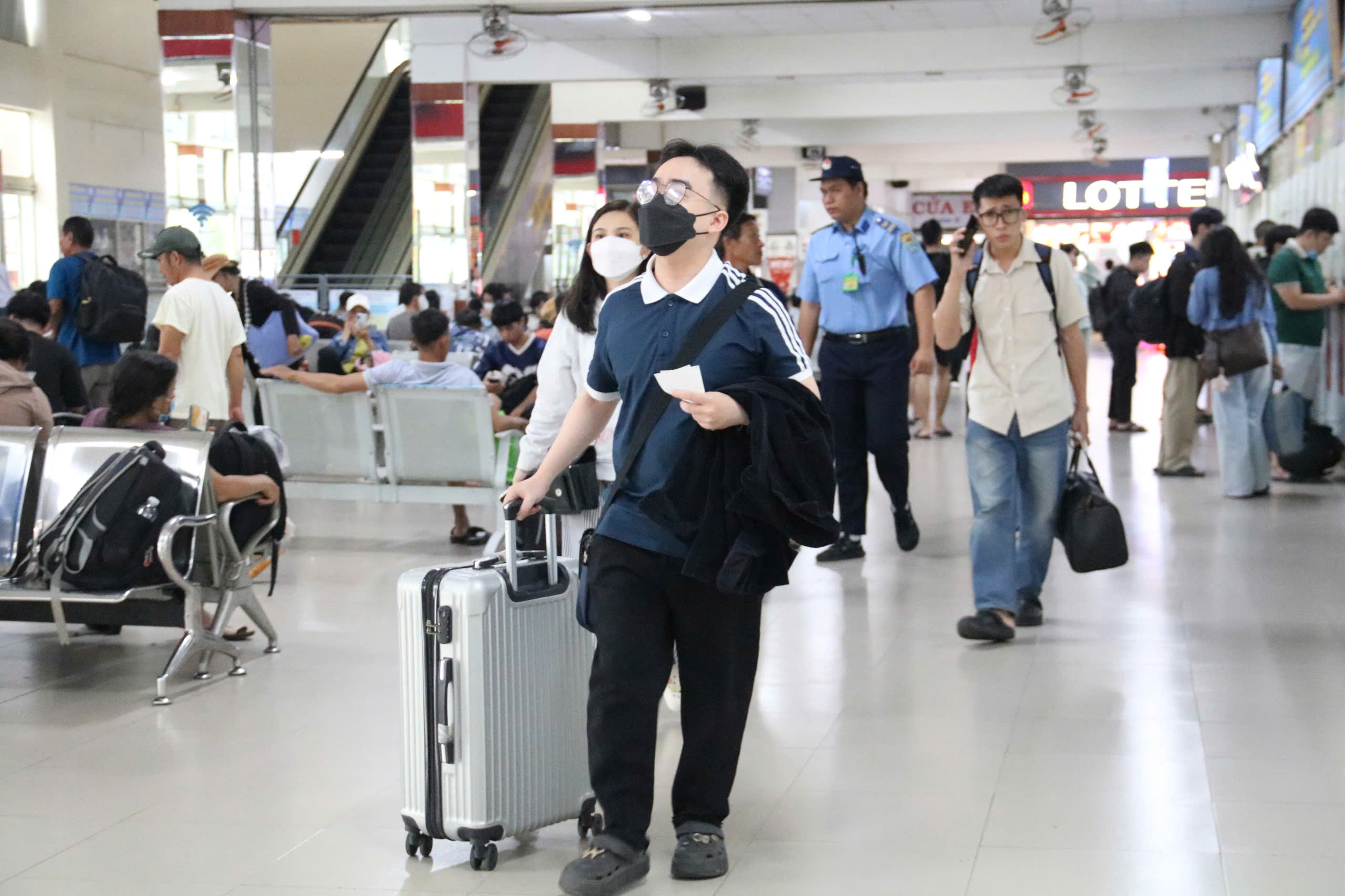 ben-xe-mien-dong-11.jpg