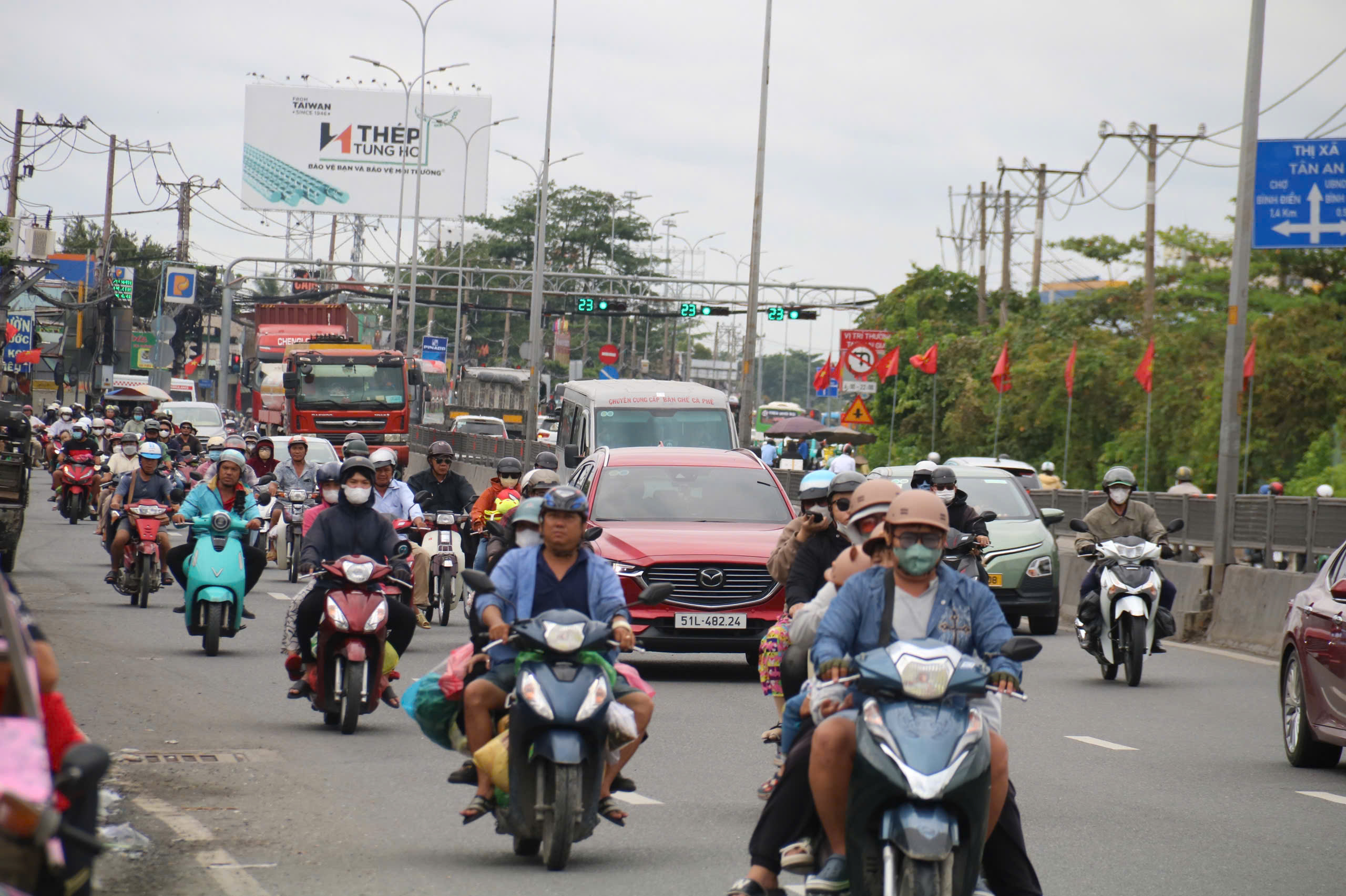 cửa ngõ TP.HCM