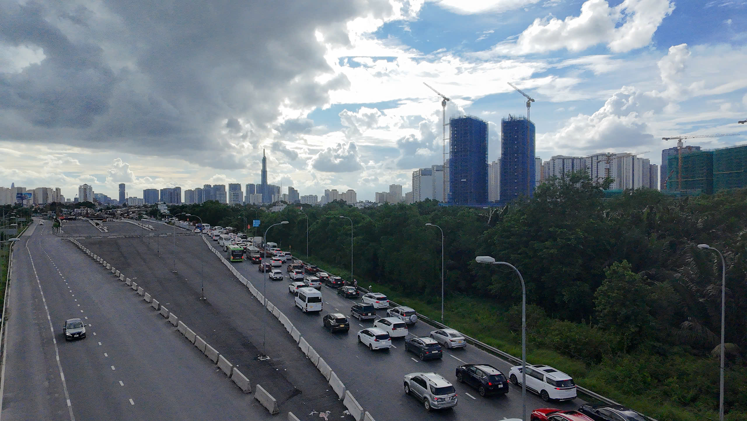 cua-ngo-tp.hcm-16.jpg