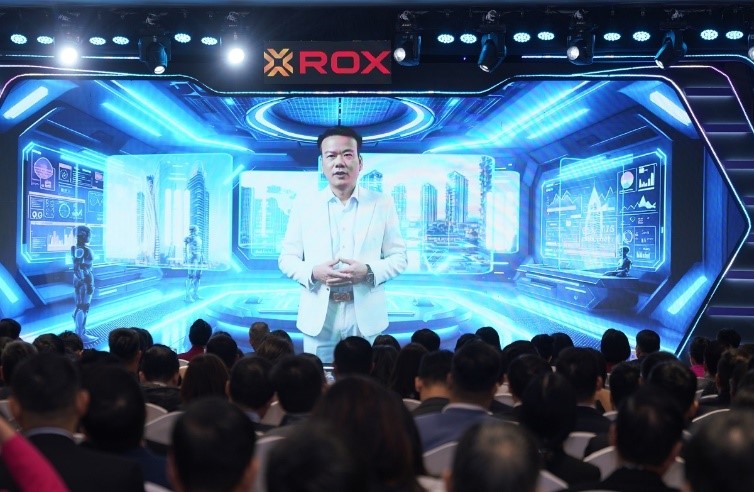 he-thong-quan-tri-cua-rox-group-duoc-chuyen-gia-quoc-te-danh-gia-cao1.jpg