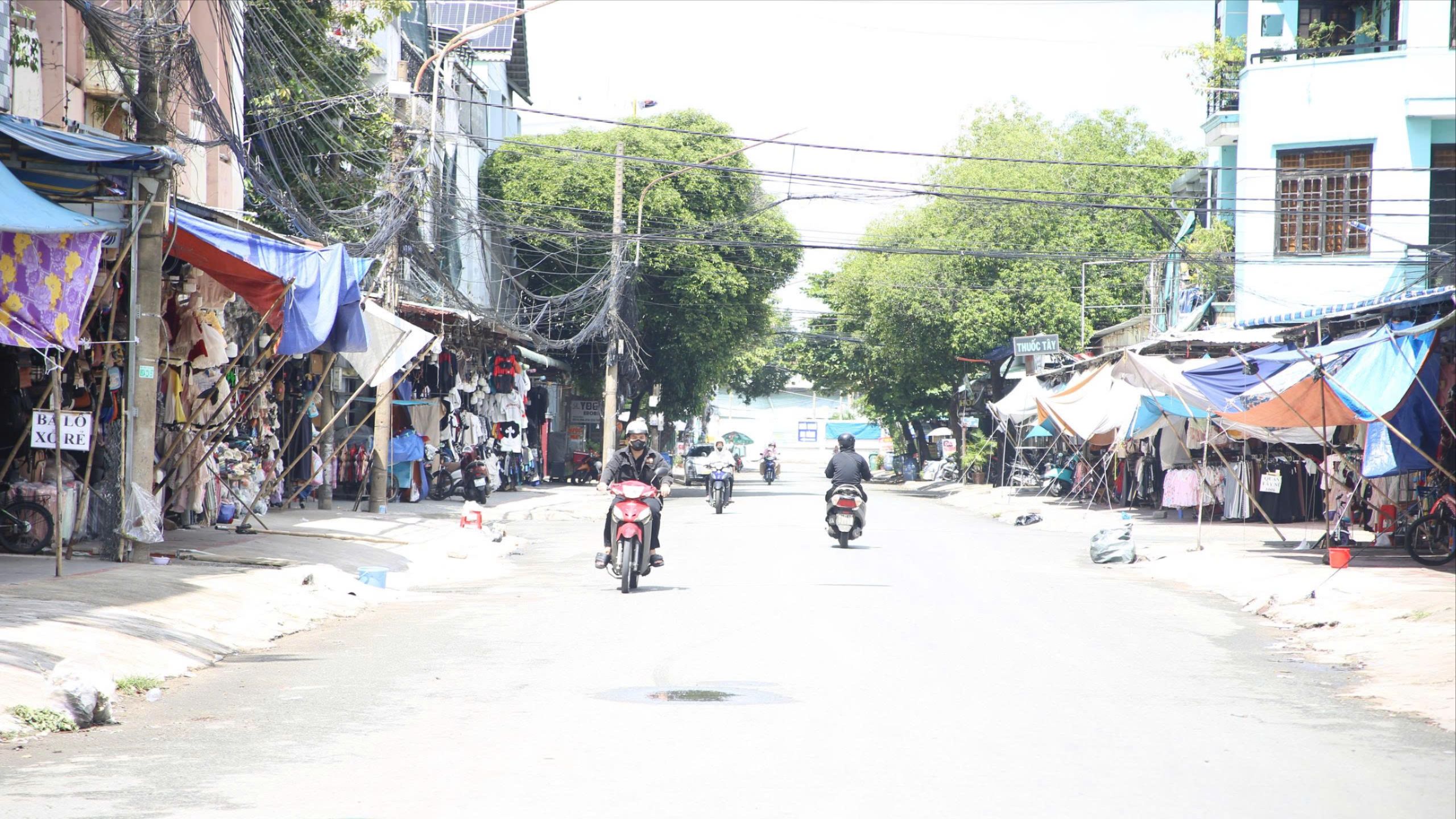 Gần 2 tháng, phường Dĩ An xử phạt hơn 332 triệu đồng vi phạm trật tự đô thị