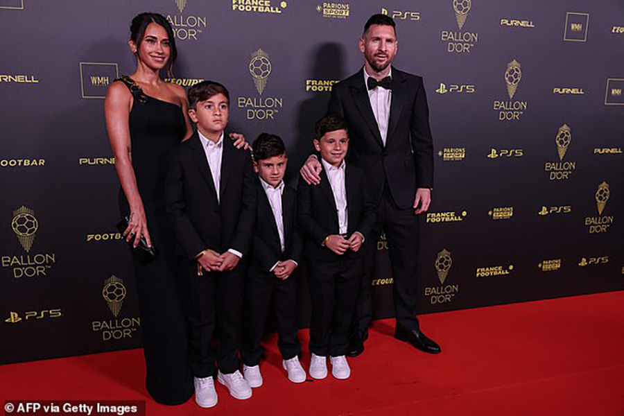 qua-bong-vang-lionel-messi.jpg