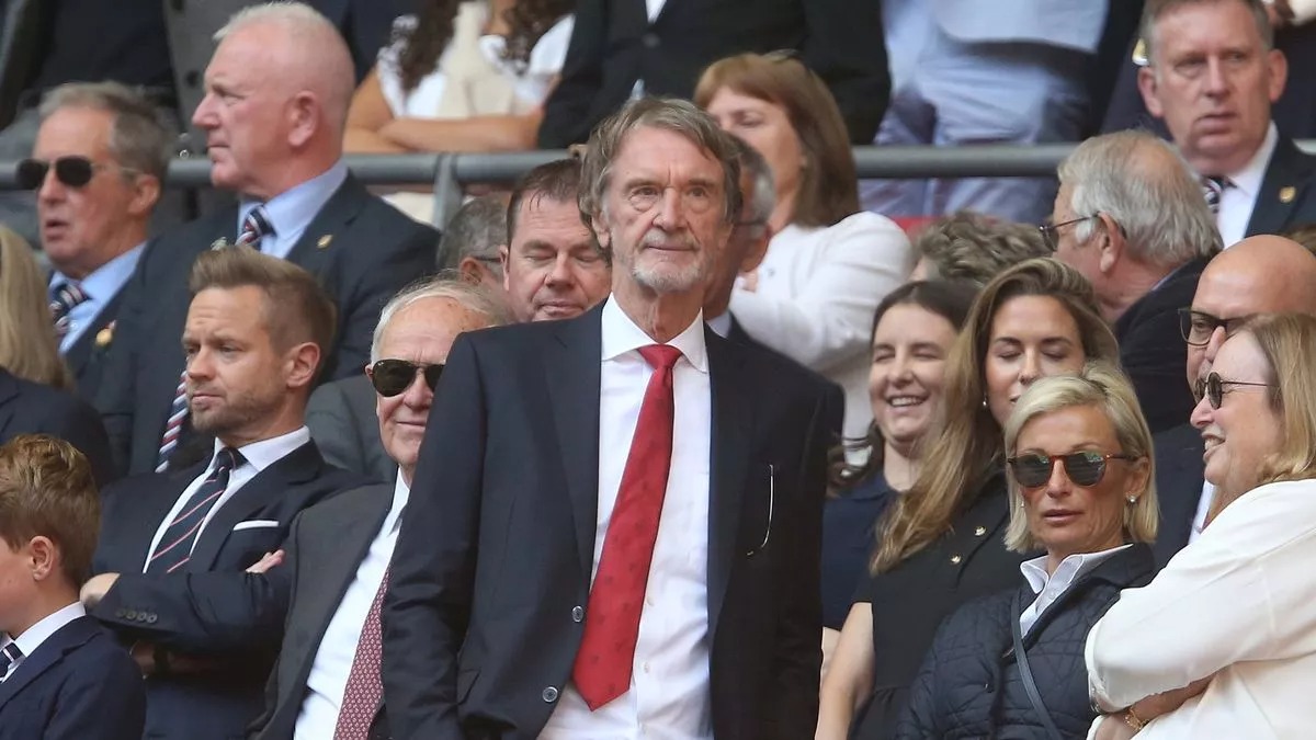 Lời cảnh báo tới Sir Jim Ratcliffe