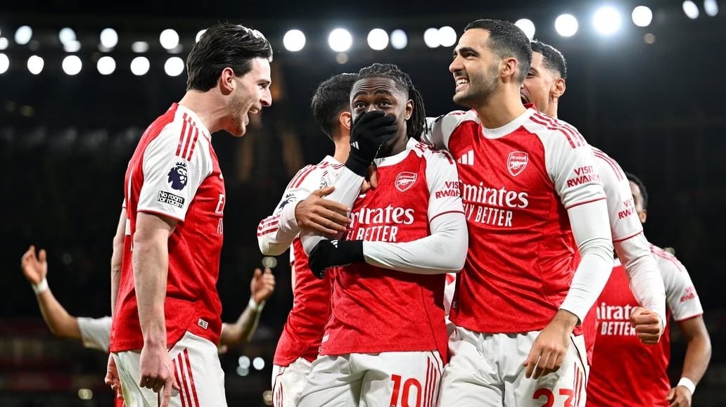 Chelsea - Arsenal: Cân tài cân sức