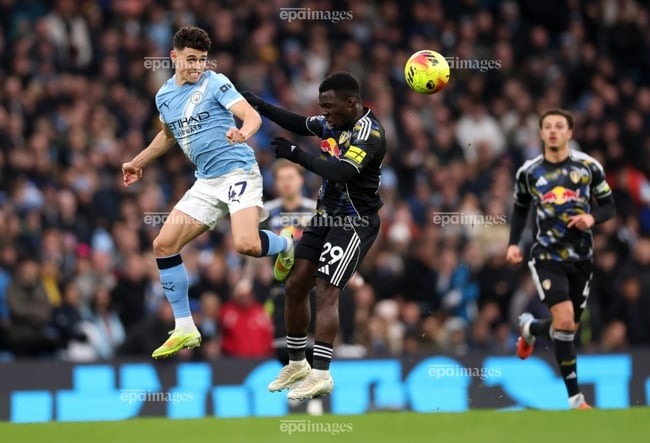 Man City thắng nghẹt thở phút cuối