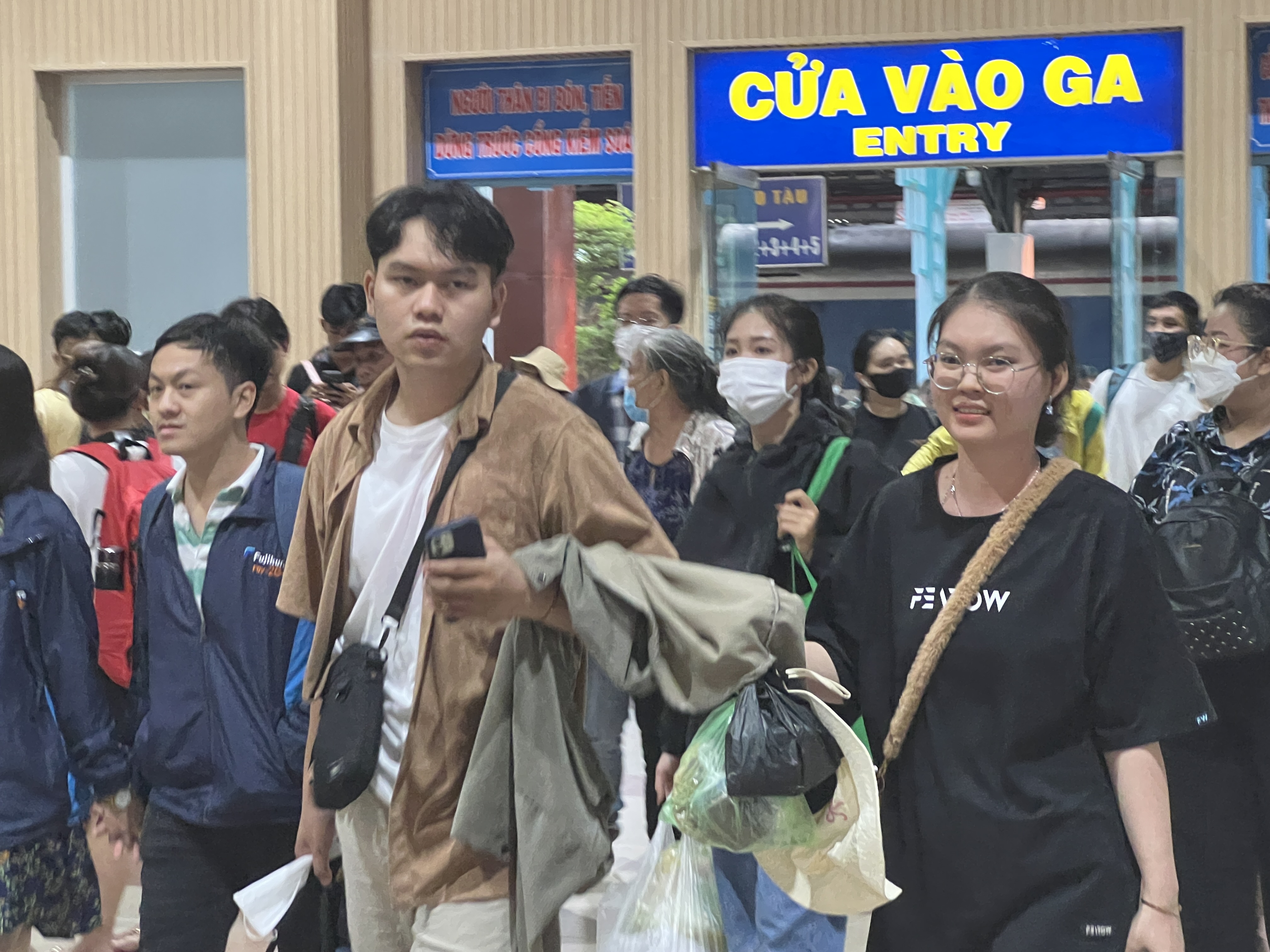 quay-tro-lai-tphcm-3-6994.jpg