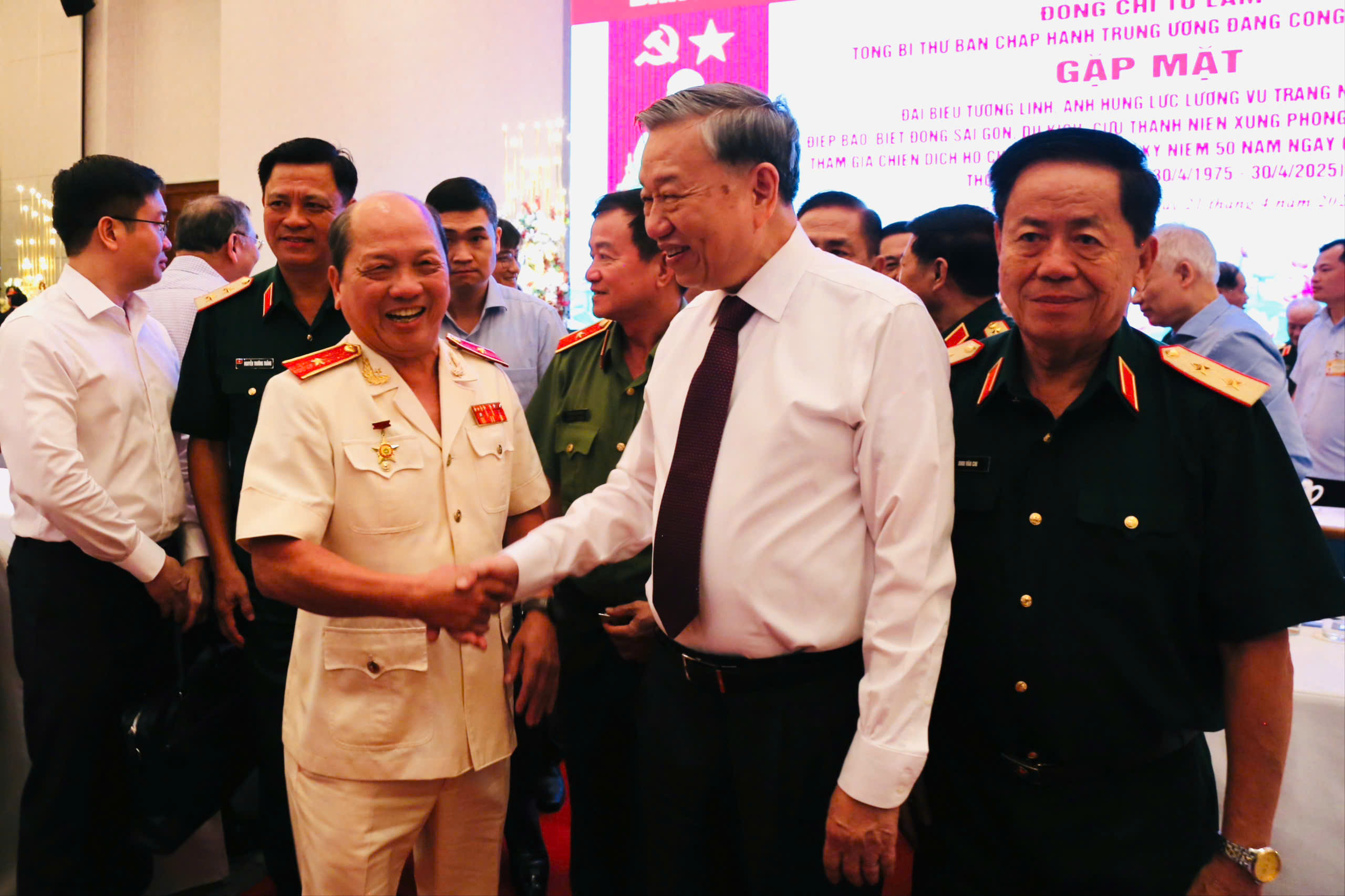 tong-bi-thu-to-lam.jpg