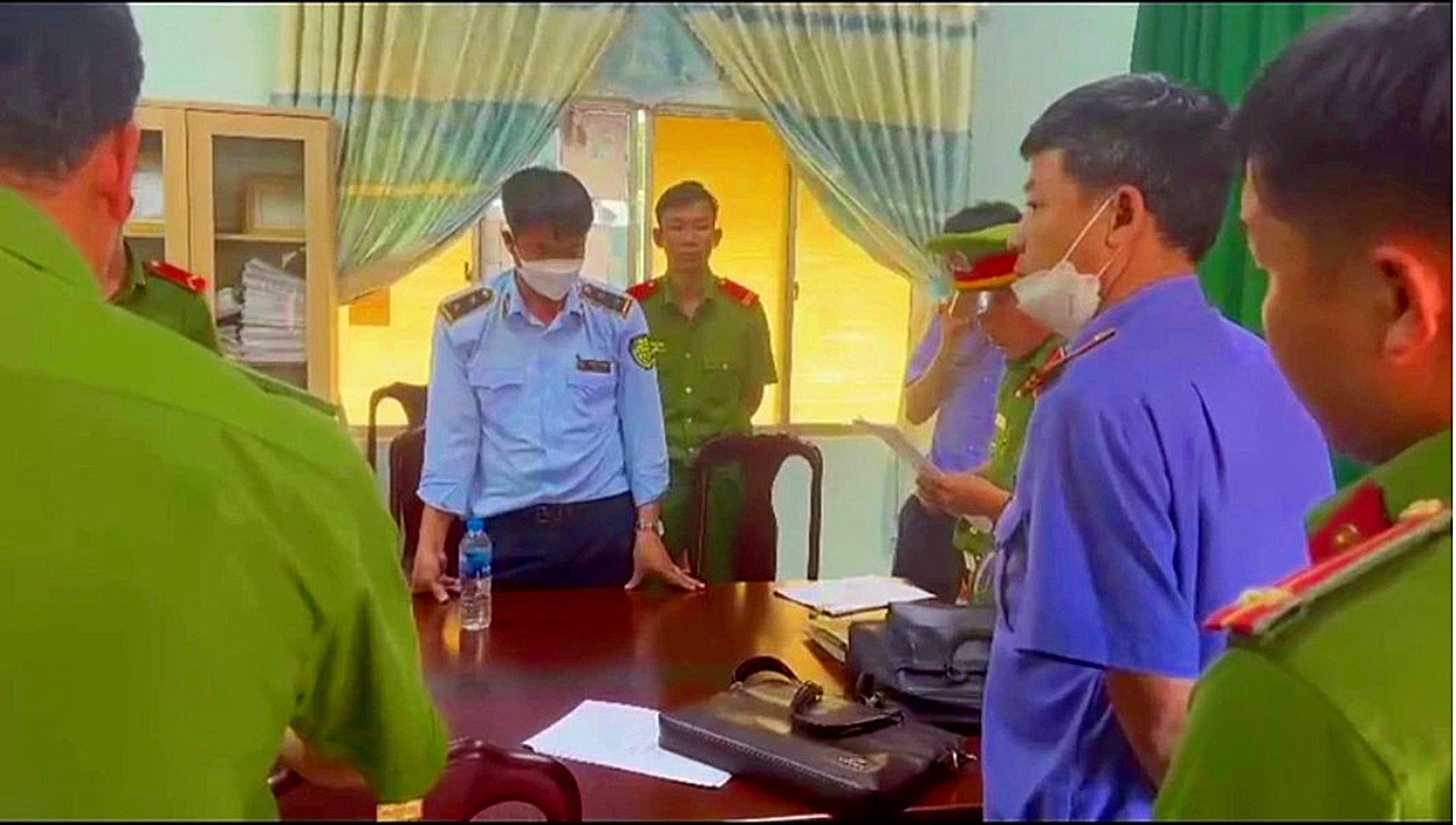 quản lý thị trường