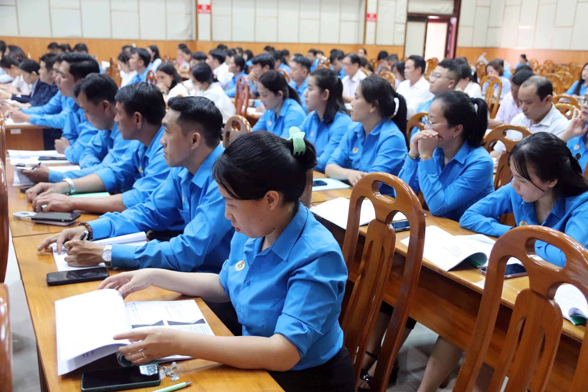 Bình Thuận dừng các lớp bồi dưỡng cán bộ, công chức đến khi sáp nhập tỉnh xong