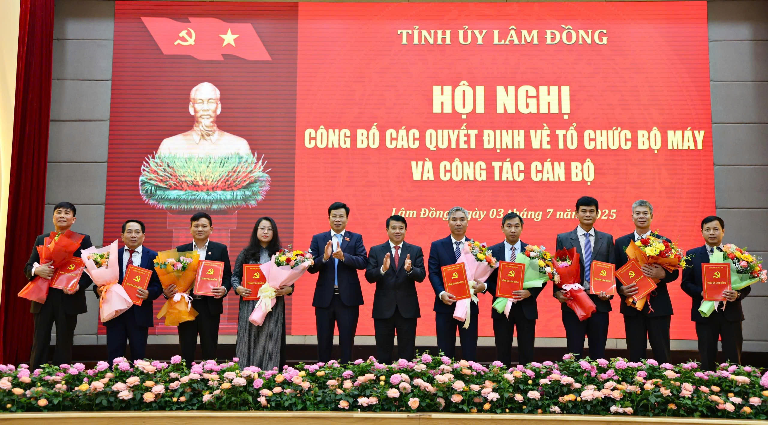 ban-thuong-vu-tinh-uy (3).jpg