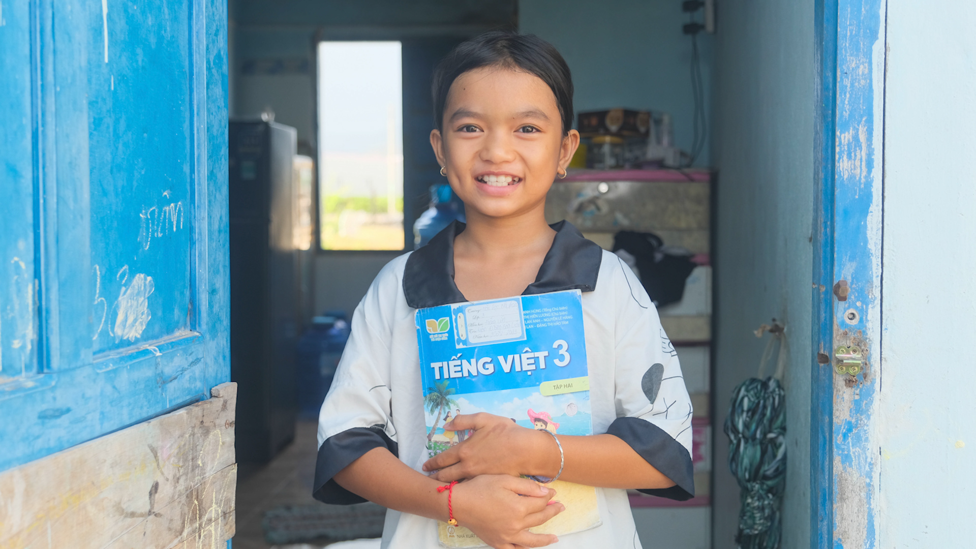 'Vì thương ba mẹ đi biển vất vả, con phải cố gắng học thật giỏi'
