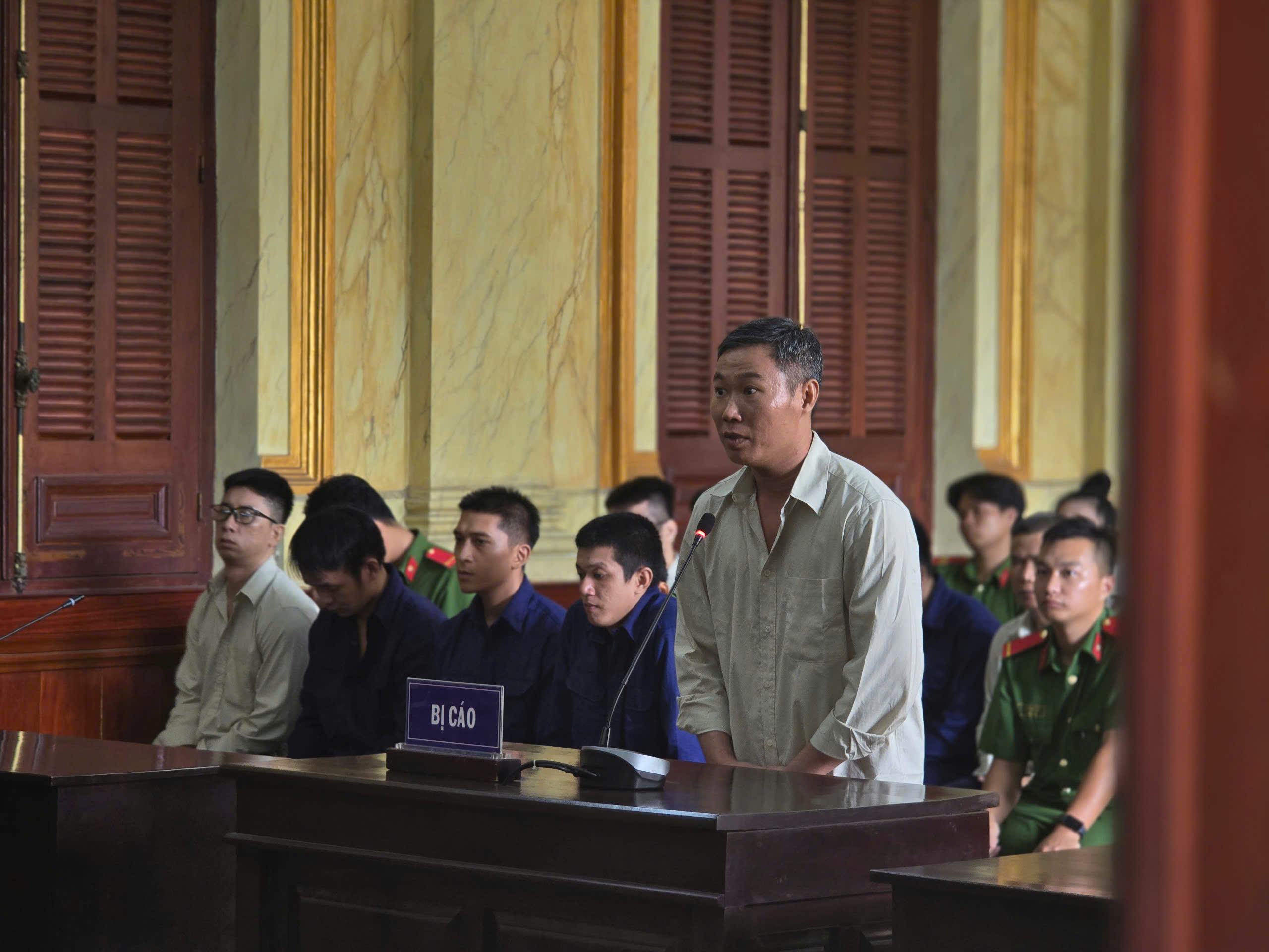 chống buôn lậu