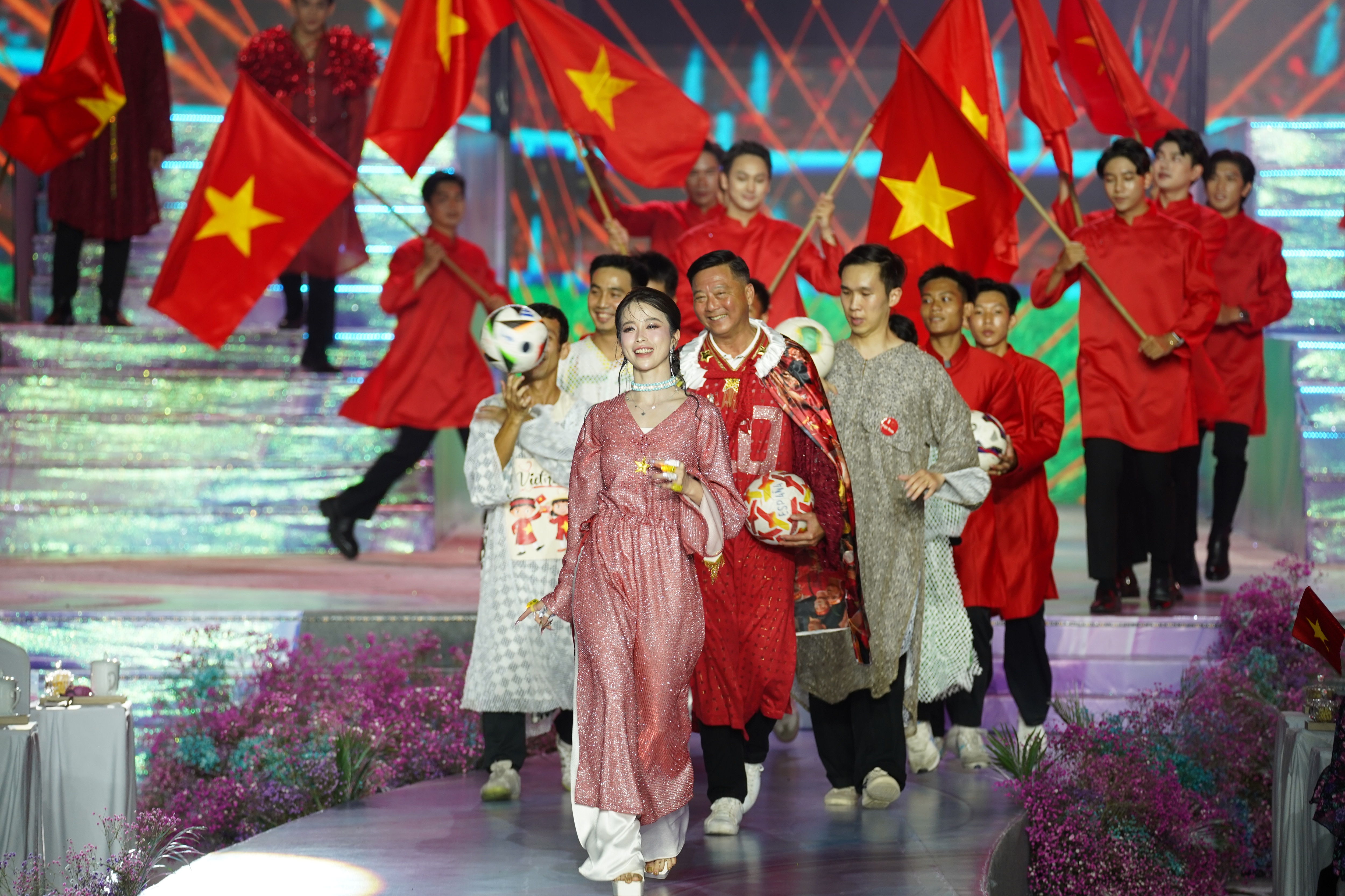 Le-hoi-ao-dai (4).JPG