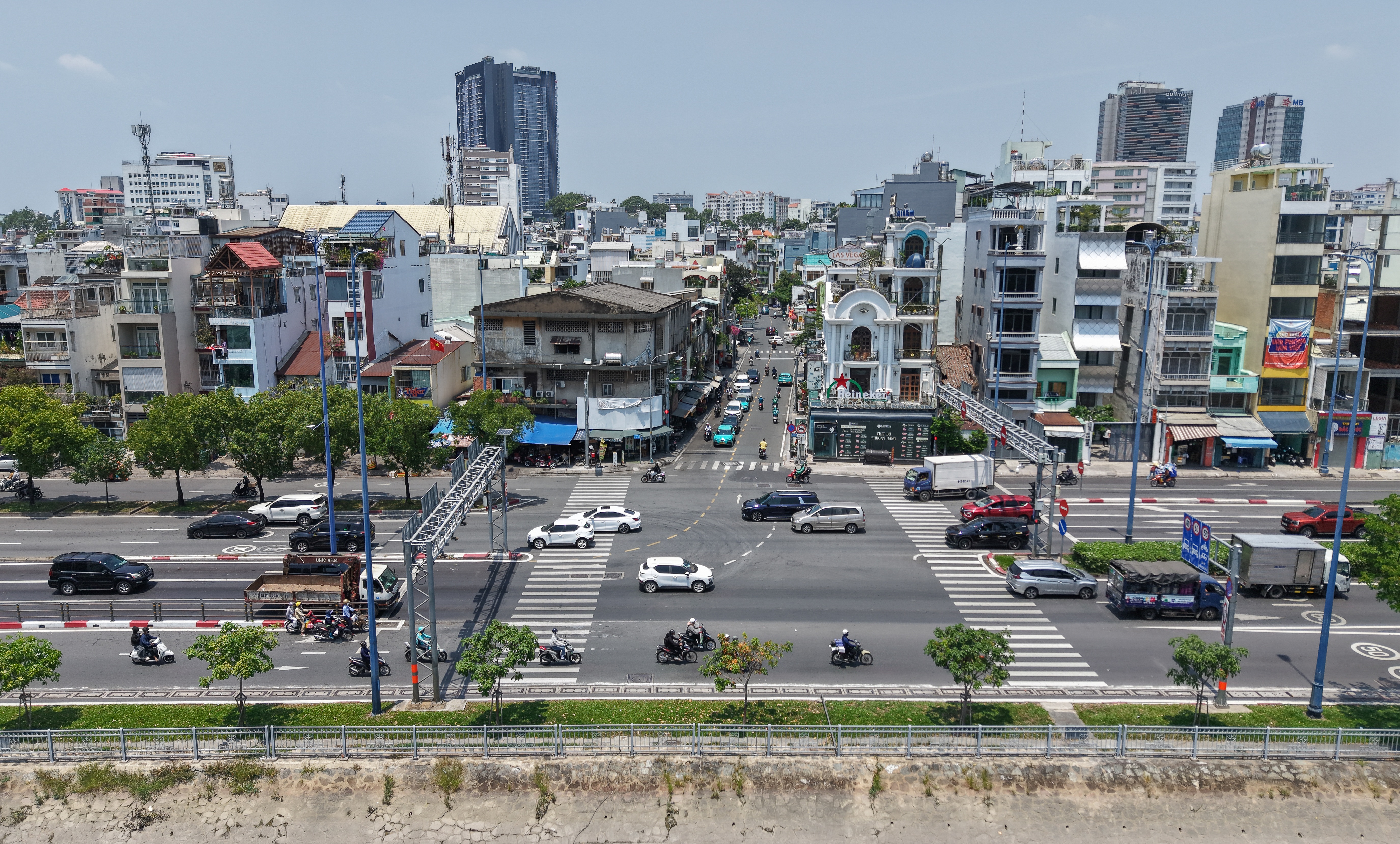 Chủ tịch UBND TP.HCM Nguyễn Văn Được  (14).jpg