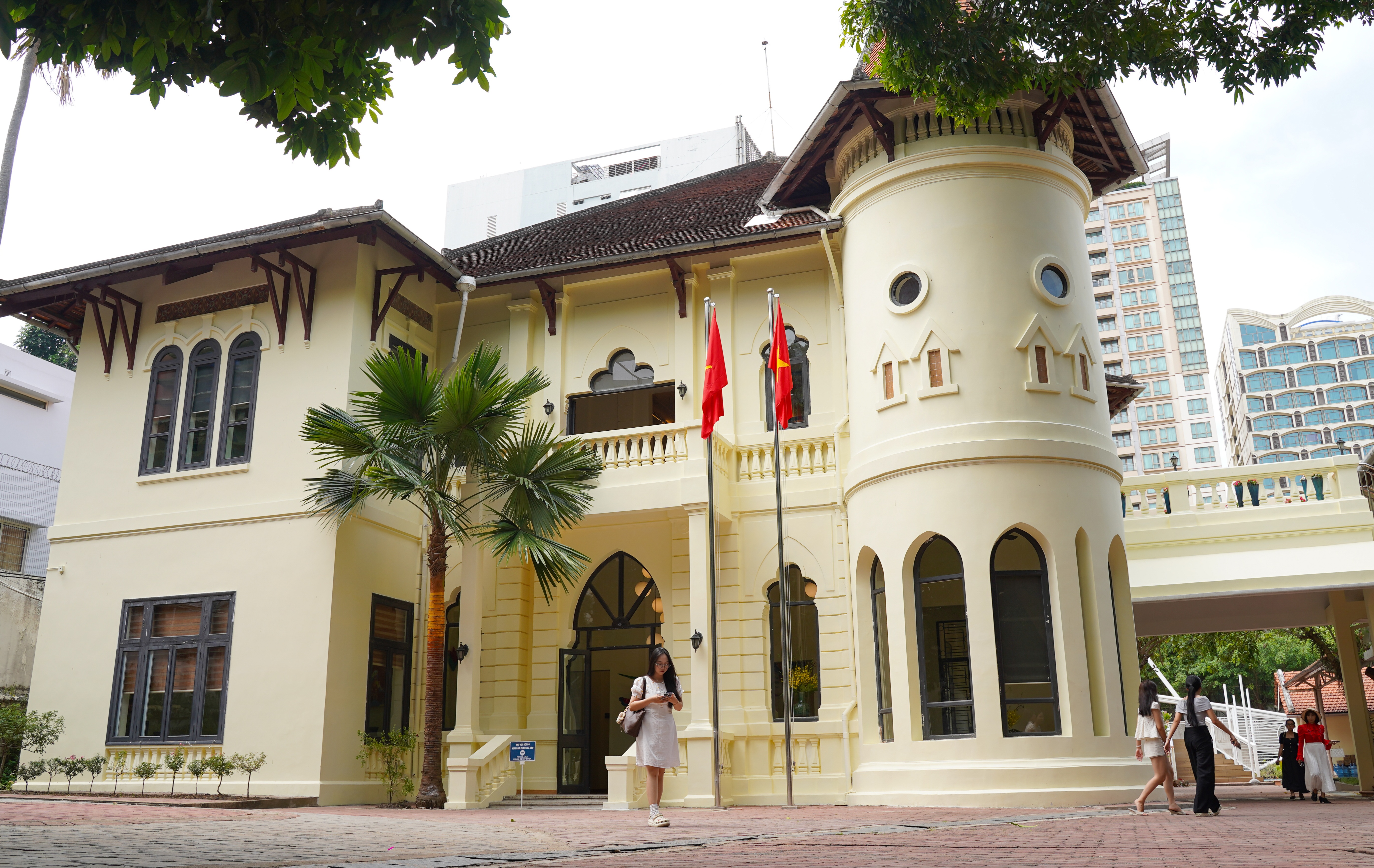 Nhà Văn hóa Thanh niên TP.HCM  (20).jpg