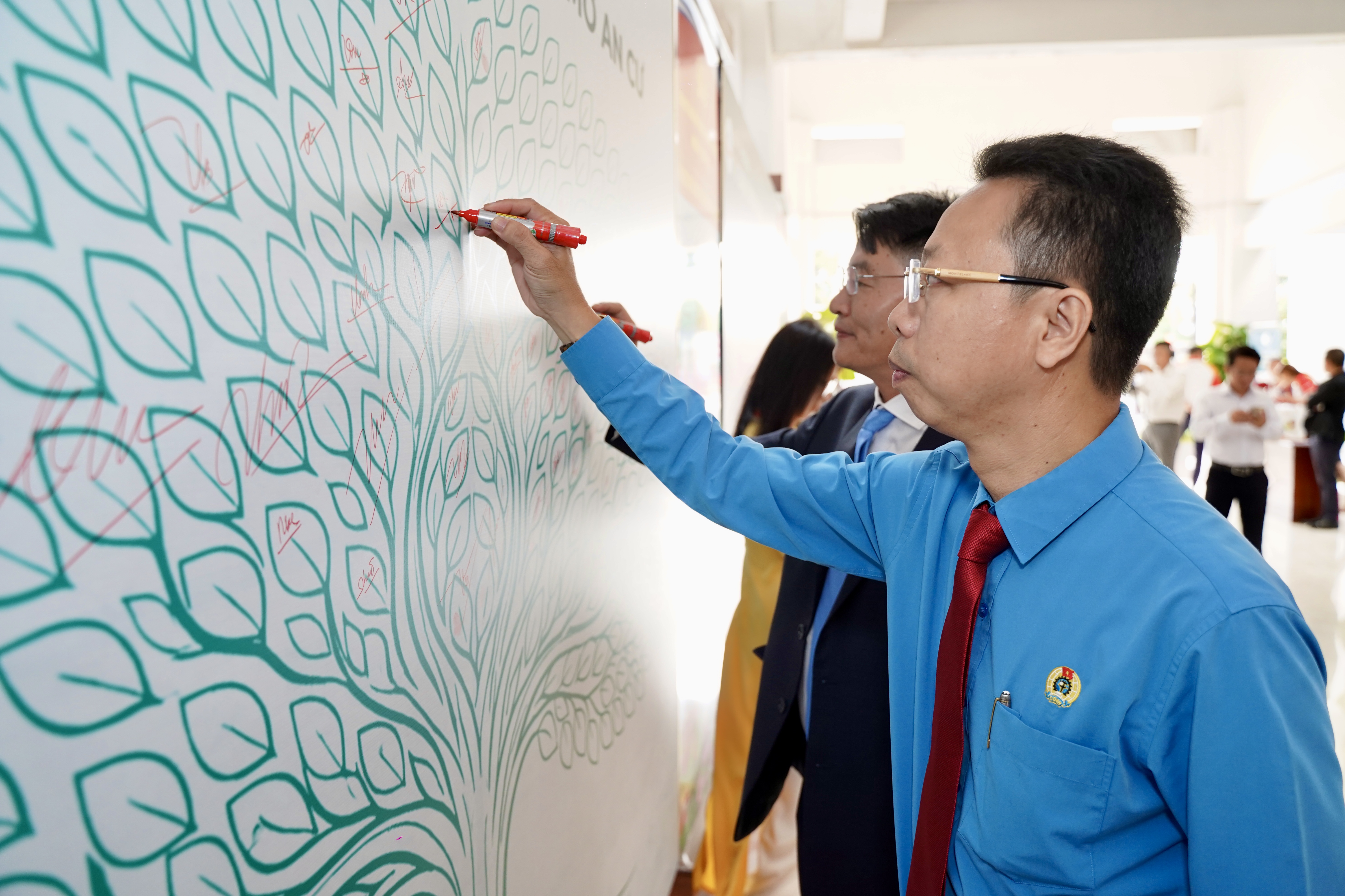 An cư cùng người lao động  (26).JPG