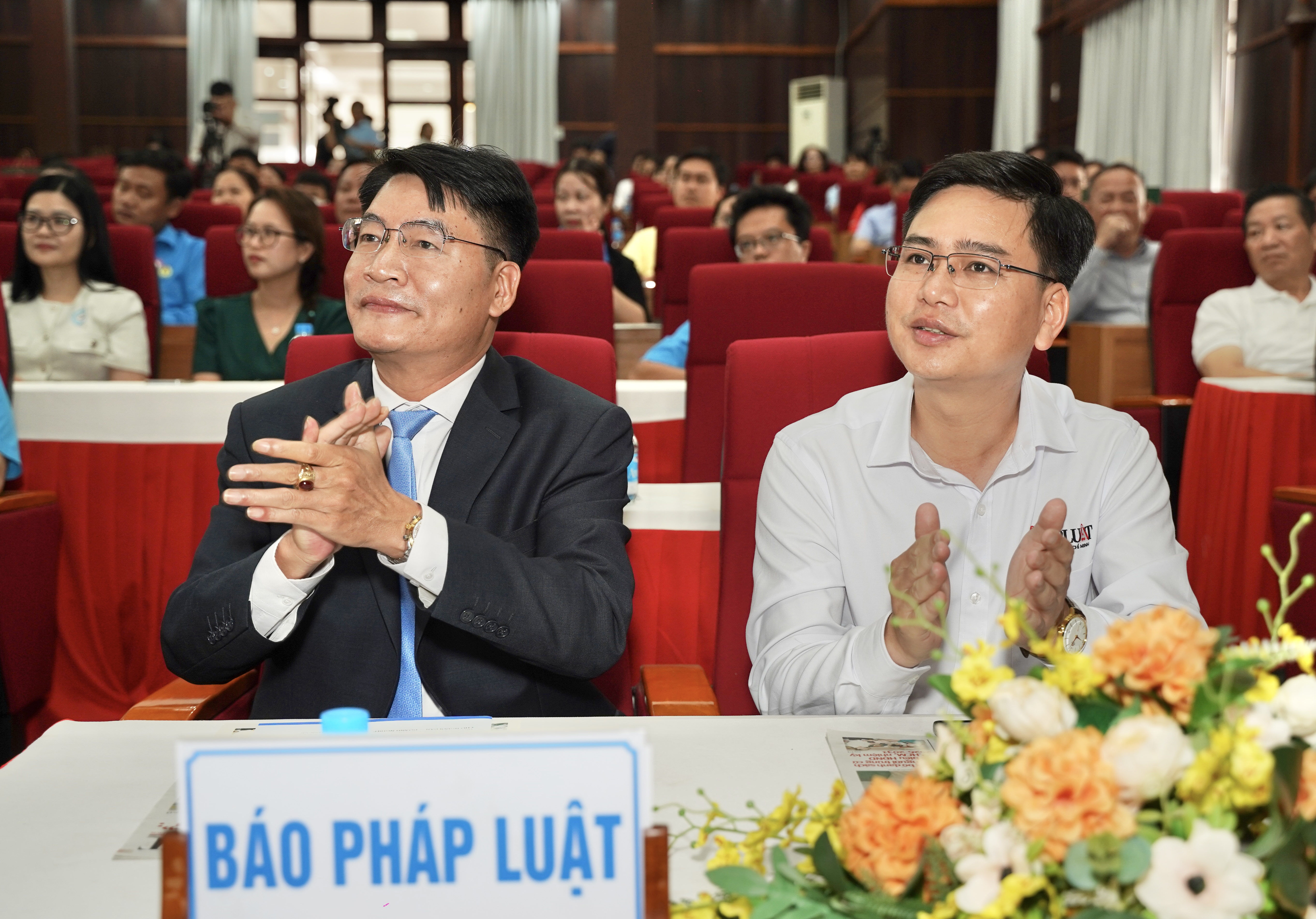 An cư cùng người lao động  (39).JPG