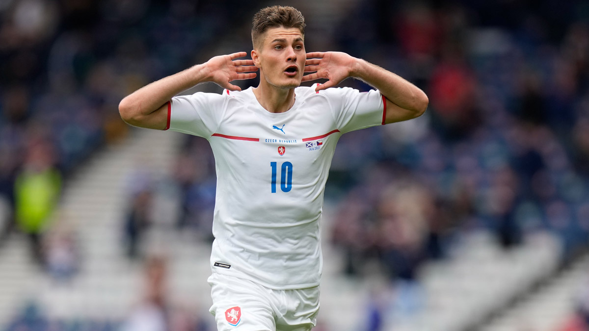 Bang-F-Patrik-Schick.jpg