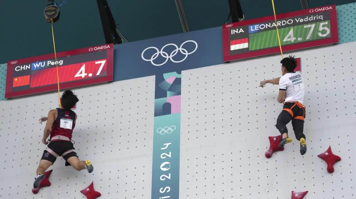 Leo-tuong-1.jpg