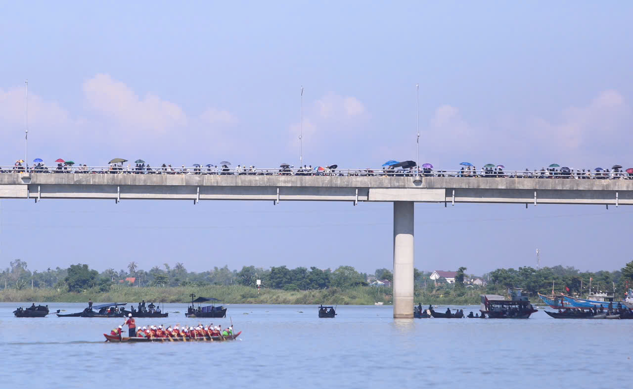 dua-thuyen-truyen-thong-quang-nam-8.jpeg