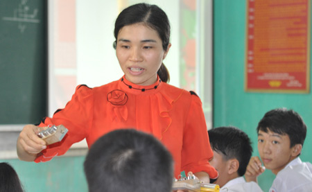 Tiến sĩ, Trường ĐH Sư phạm Hà Nội, Nguyễn Hữu Hợp, giáo viên, tiểu học