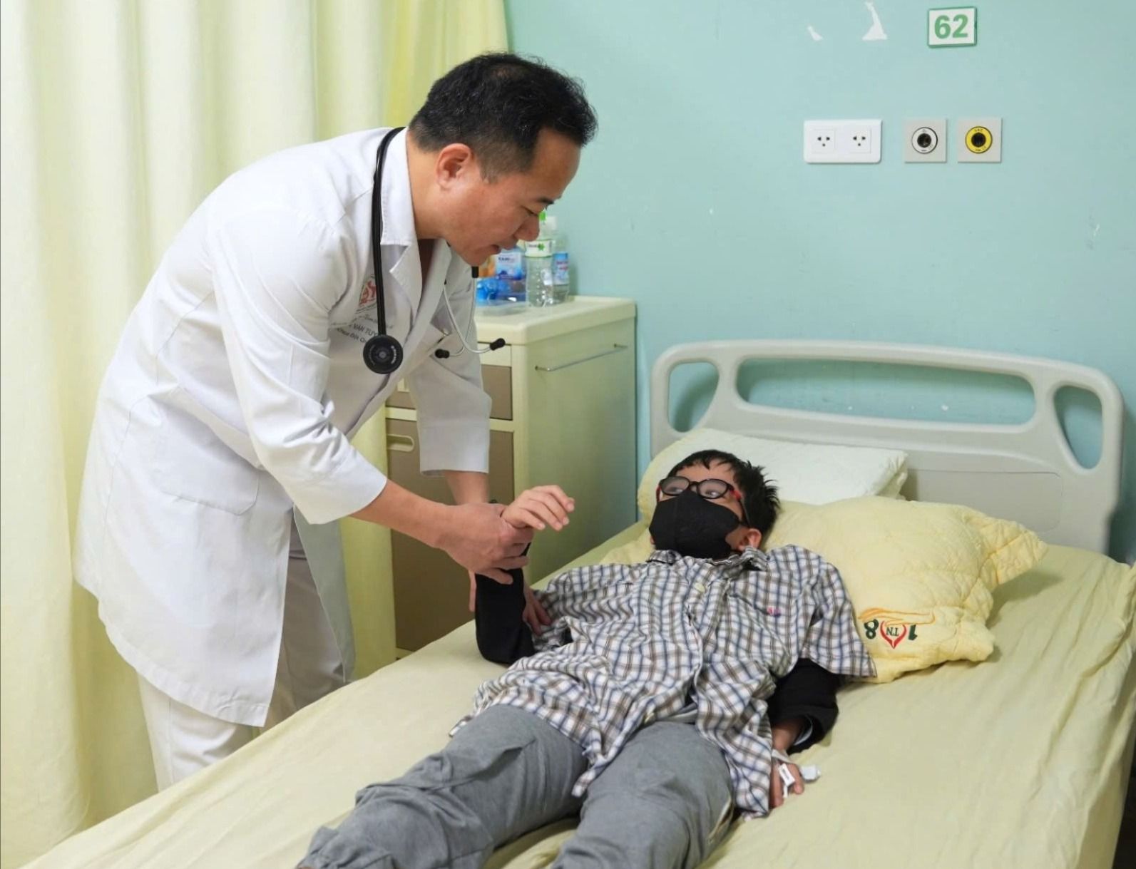Đột quỵ ở trẻ nhỏ gia tăng, có bé chỉ 8 tuổi
