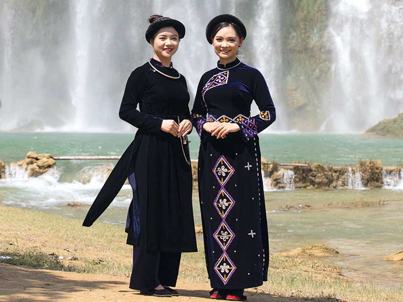 Lạ lẫm Tết trên rẻo cao của người Tày