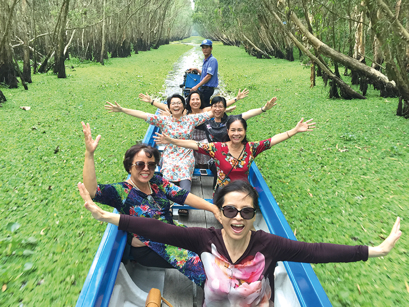 Những chuyến tour đàn bà