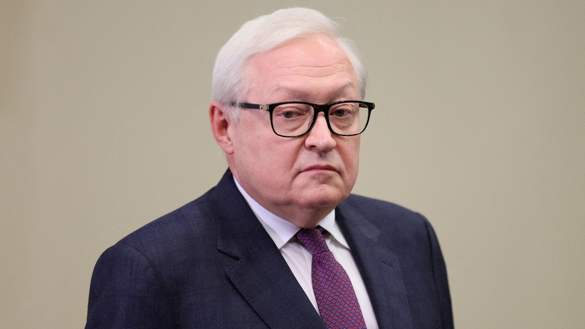Thứ trưởng Ngoại giao Nga Sergey Ryabkov..png