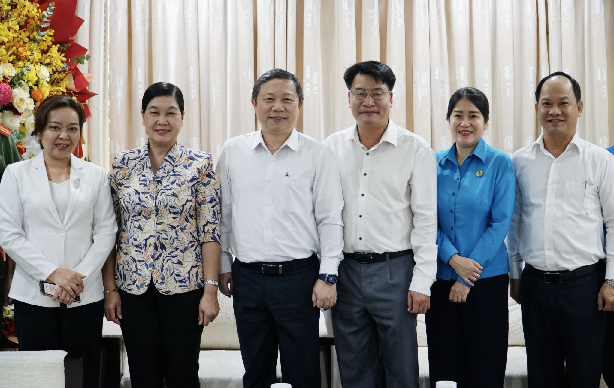 bao-phap-luat-tp.hcm-1.jpg