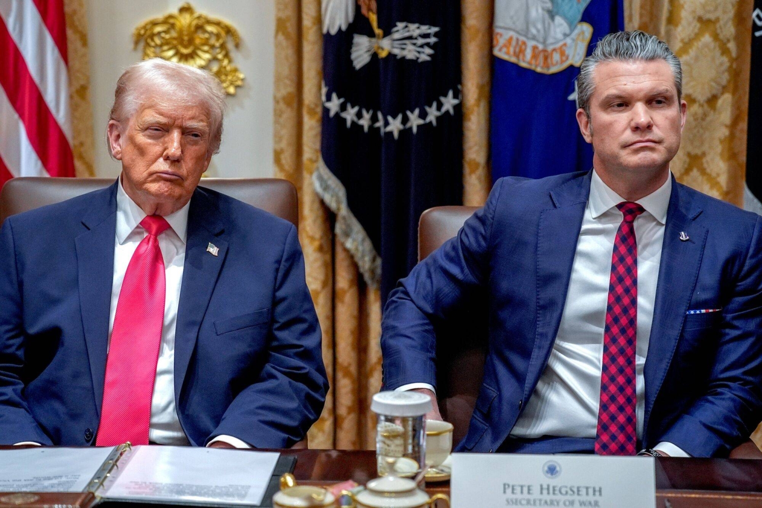 Bộ trưởng Hegseth đi cùng ông Trump đến Trung Quốc, động thái hiếm trong  thông lệ ngoại giao