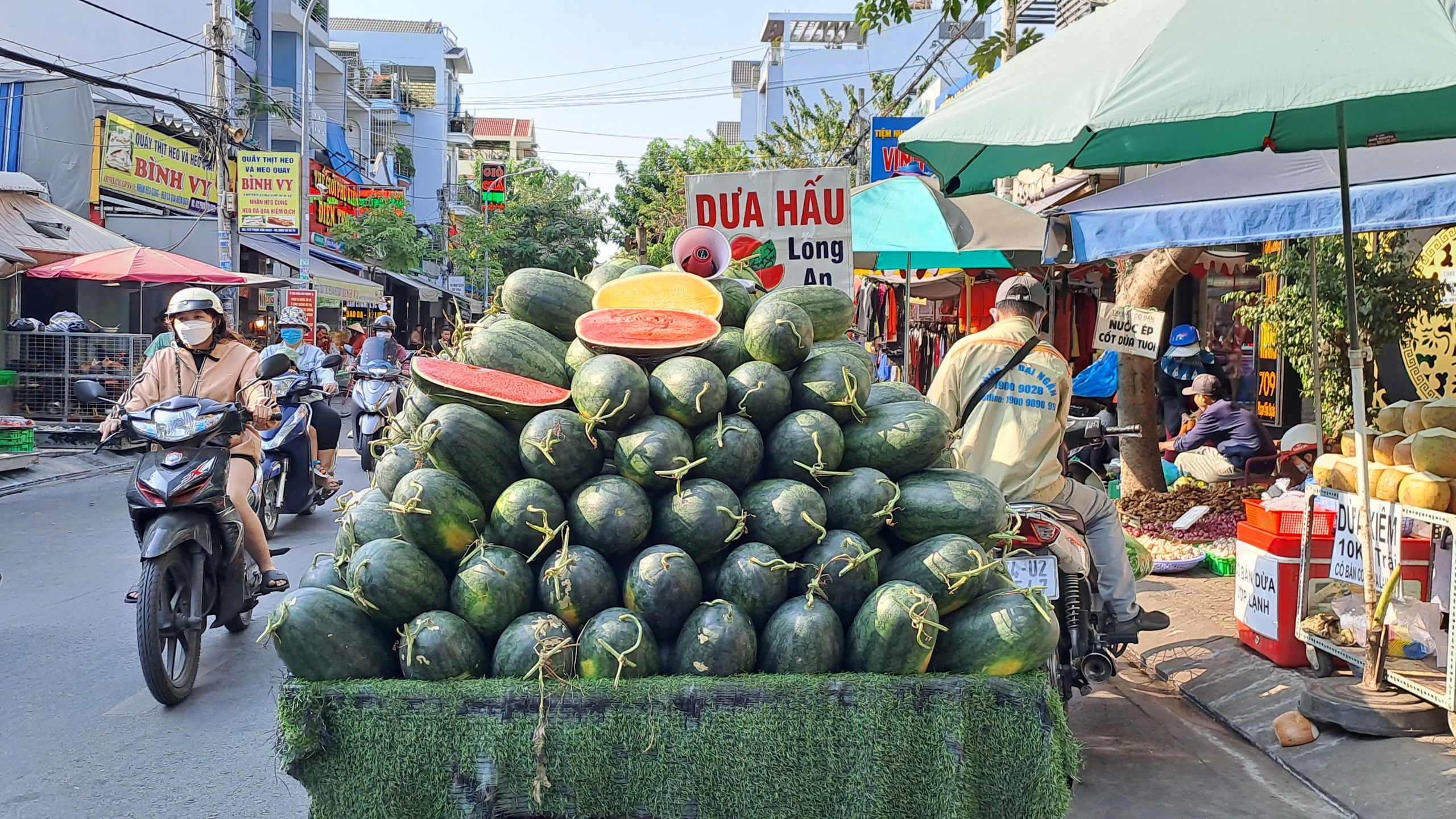GIẢM GIÁ