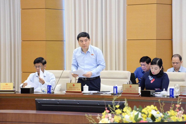 Phó Thủ tướng: Nghiên cứu để cán bộ công nghệ thông tin ở xã, tỉnh, bộ được hưởng 200% lương