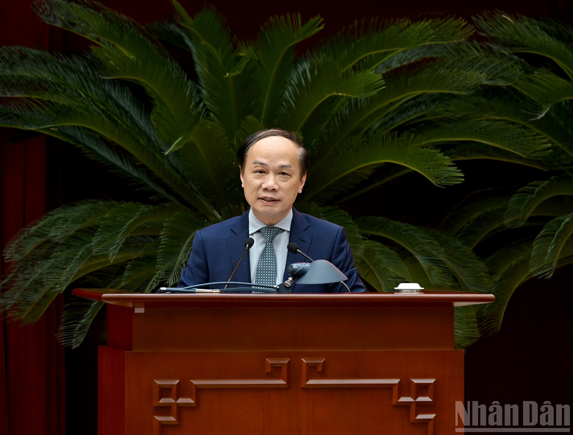 ong-Pham-Tat-Thang.jpg