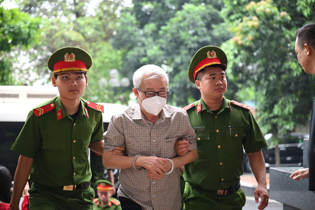 Trịnh văn Quyết.jpg