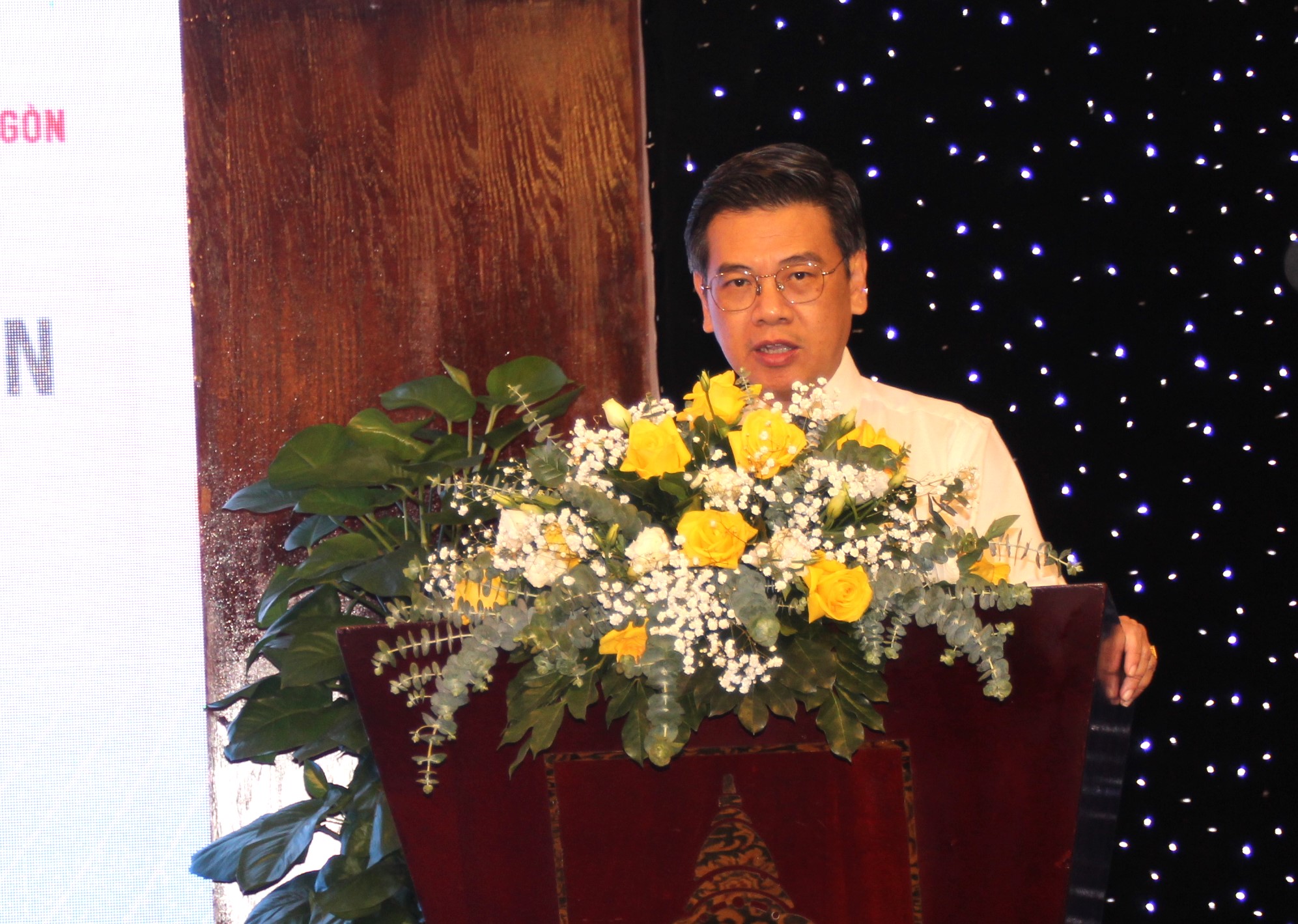 saigontourist-group-1-622.jpg