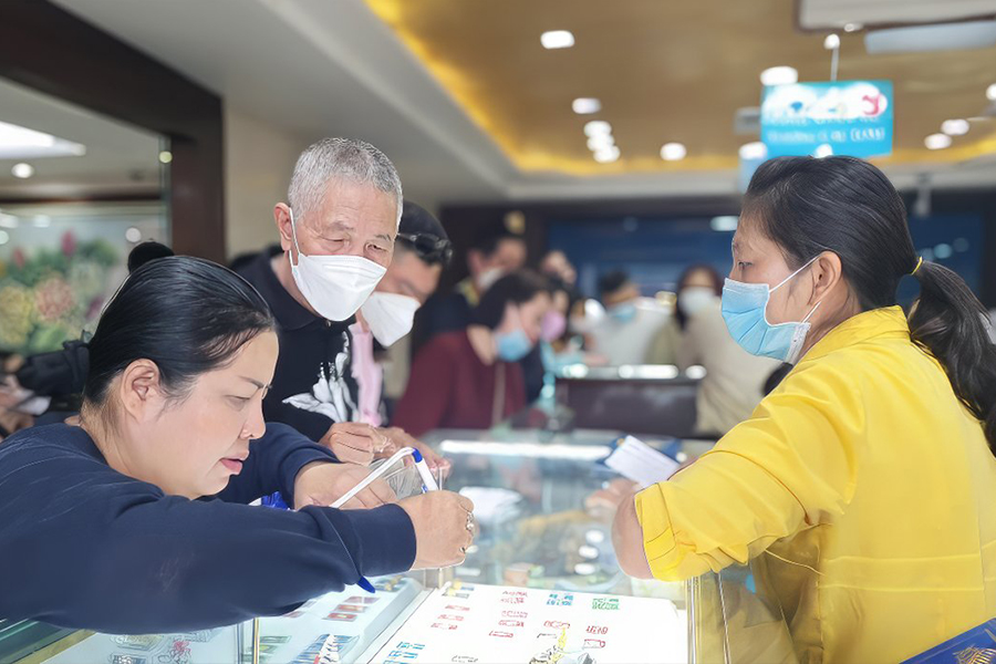 Giá vàng miếng sjc tăng kỷ lục