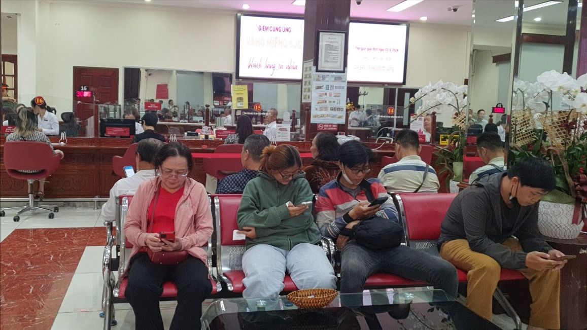 kh mua vàng_2.jpg