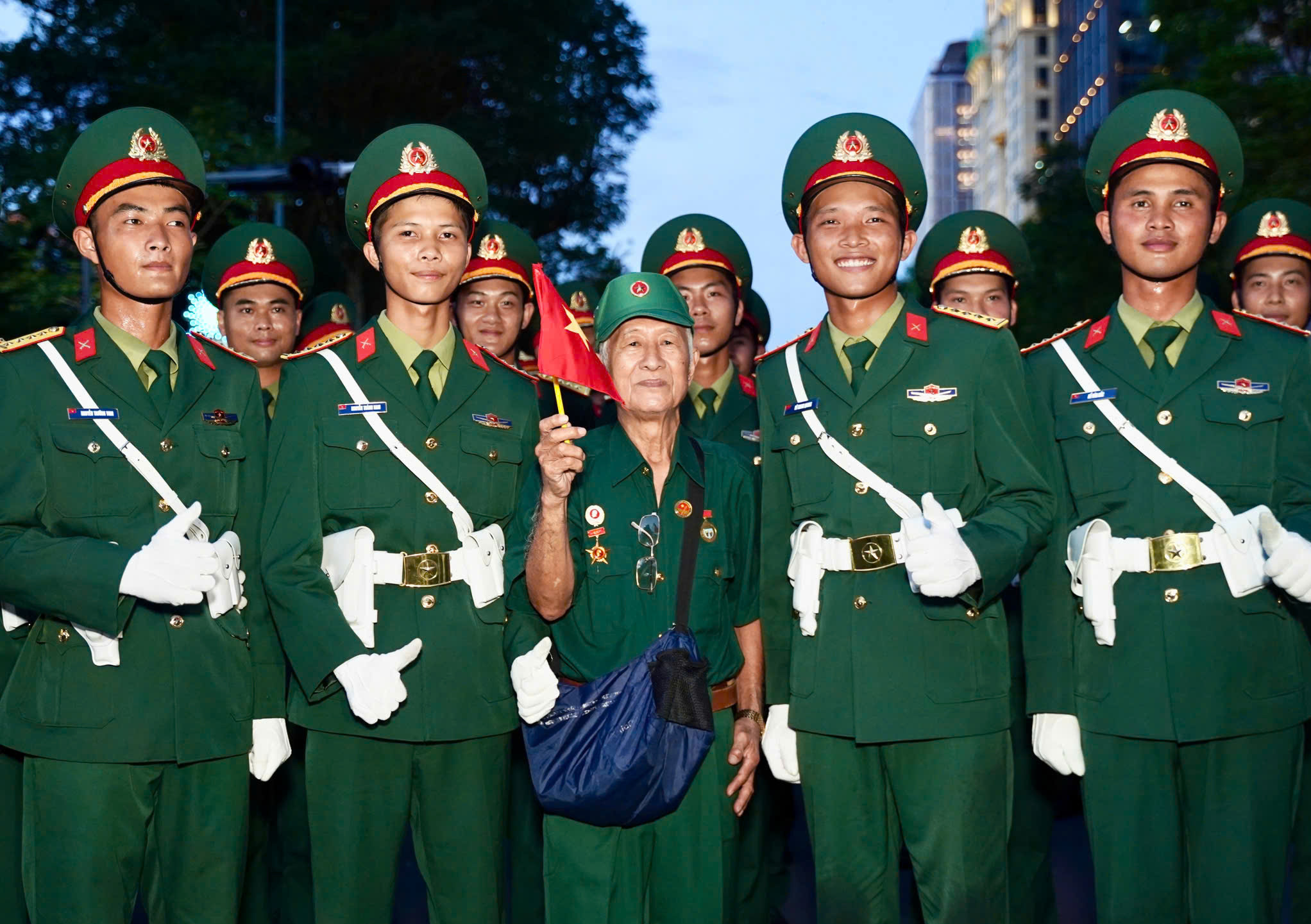 hoa-binh (5).jpg