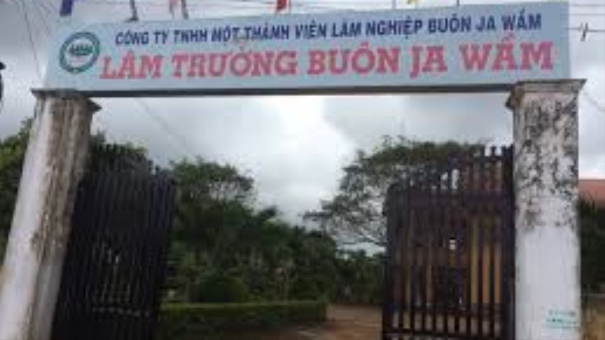 khai trừ.jpg