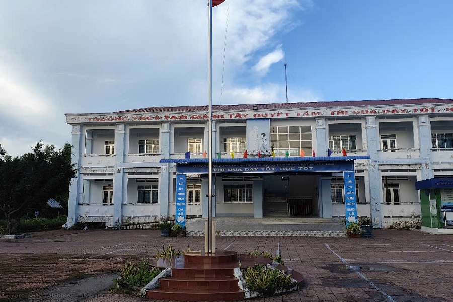 Vụ án tham ô 1.jpg